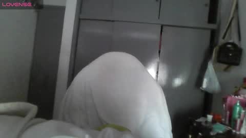 charis 2 online show from May 28, 5:43 pm