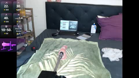 charlenne701298 online show from October 22, 6:51 pm