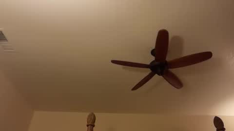 charles4002 online show from February 10, 2:37 am