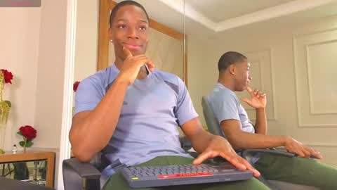 Snapshot of charlesbrown_ chatting on June 11, 1:42 pm charlesbrown_ online show from June 11, 1:42 pm