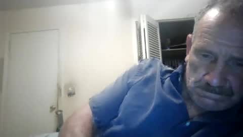 charlescliburn1970 online show from July 16, 12:44 pm