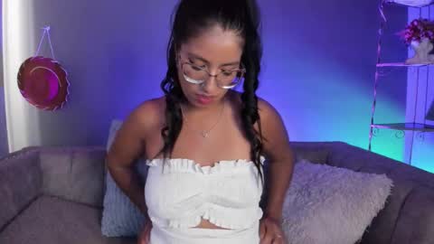 charlhot_ online show from October 19, 2:07 pm