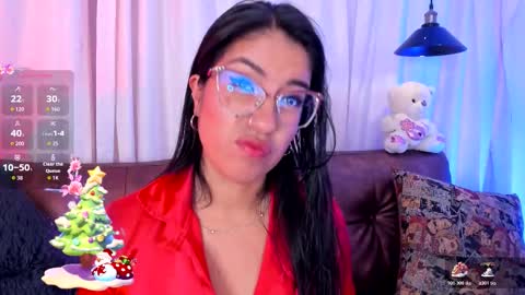 charlhot_ online show from December 5, 12:47 pm