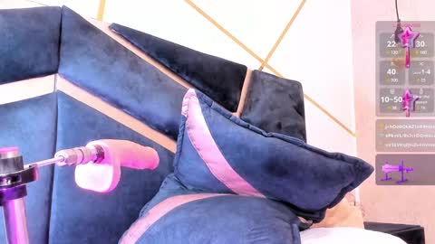 Snapshot of charlie_williams_1 chatting on January 31, 11:24 pm CHARLIE online show from January 31, 11:24 pm