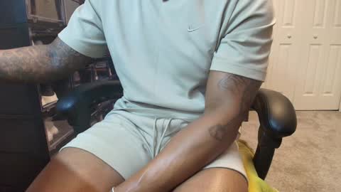 Snapshot of charliesierra310 chatting on March 8, 3:16 pm CharlieSierra96 online show from March 8, 3:16 pm