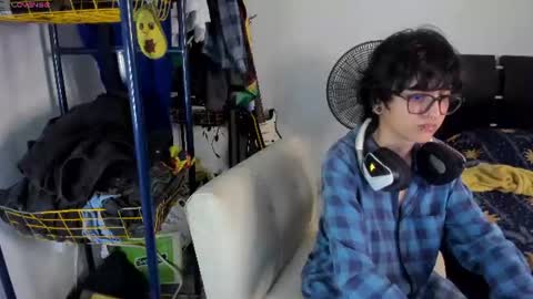 Charlie online show from August 2, 4:00 am