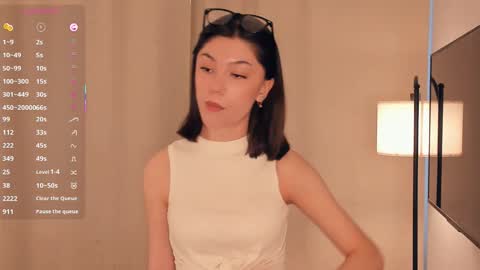 Yumi online show from January 10, 10:28 am