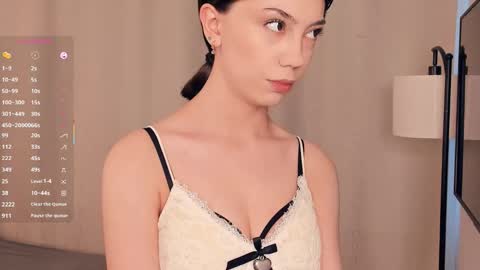 Yumi online show from January 18, 10:52 am