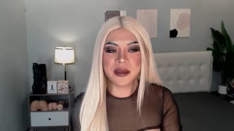 Snapshot of charlizetorres69 chatting on January 11, 9:14 am charlizetorres69 online show from January 11, 9:14 am