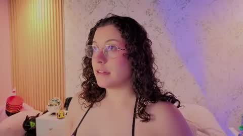 You honey online show from June 14, 12:40 pm
