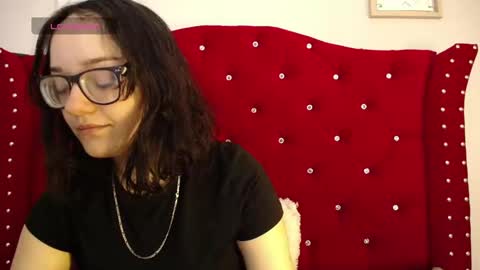 charlotte1_ls online show from December 19, 9:49 pm