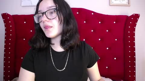 charlotte1_ls online show from February 12, 1:41 am