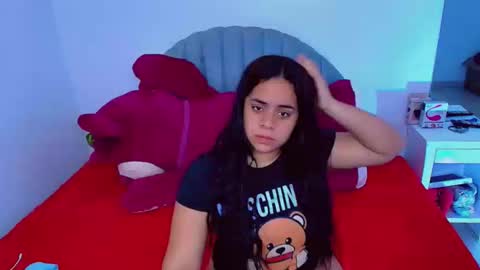 Snapshot of charlotte_0309 chatting on December 17, 12:38 am charlotte online show from December 17, 12:38 am