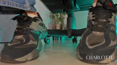 charlotte  grey online show from January 10, 8:43 pm