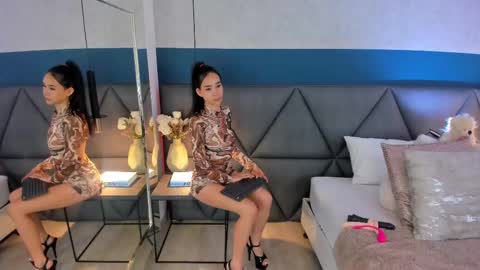 Snapshot of charlotte_copper chatting on February 9, 8:02 pm Charlotte online show from February 9, 8:02 pm