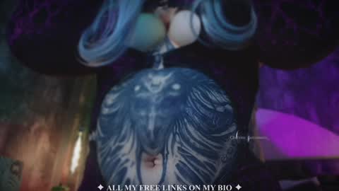 Charlotte online show from November 12, 4:07 pm