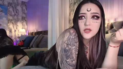 Snapshot of charlotte_germanotta_ chatting on July 18, 4:55 pm Charlotte online show from July 18, 4:55 pm