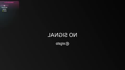 Snapshot of charlotte_harriz chatting on September 22, 2:02 am Charlotte online show from September 22, 2:02 am