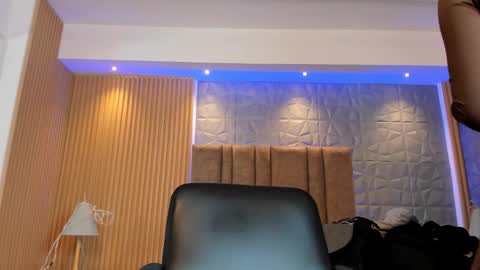 Charlotte  Everyday From 0700 to 1300 Col Time online show from October 8, 11:08 am