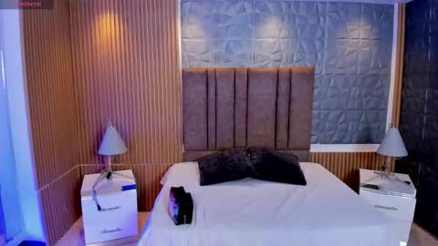 Charlotte  Everyday From 0700 to 1300 Col Time online show from February 11, 11:04 am