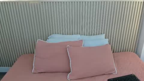 Snapshot of charlottebrowns__ chatting on July 14, 12:11 pm Charlotte online show from July 14, 12:11 pm