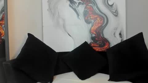 charlottegray_1 online show from September 12, 4:01 am