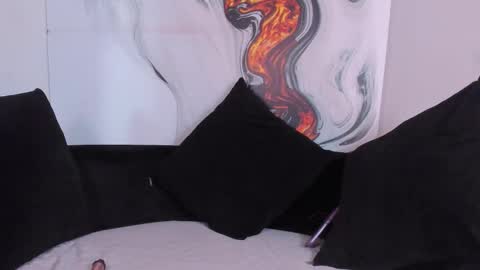 charlottegray_1 online show from November 29, 8:34 pm