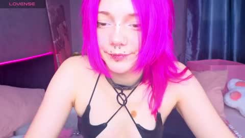 charlotteharuko online show from April 15, 3:35 am