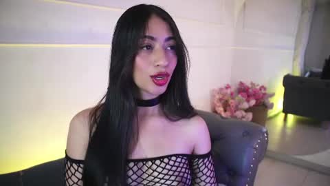 Snapshot of charlotterusso chatting on June 24, 12:37 pm Lauren Rus online show from June 24, 12:37 pm