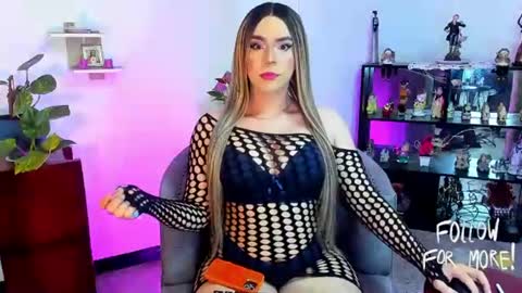 charlotte villorina online show from June 27, 6:51 am