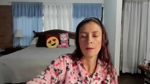 Charlotte online show from January 12, 9:20 pm