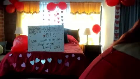 Charlotte online show from February 14, 2:58 pm