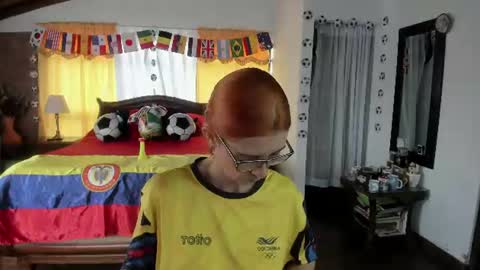 Charlotte online show from June 15, 8:33 pm