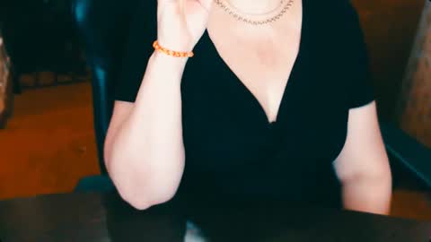 CharlotteXTasty online show from January 20, 4:34 pm