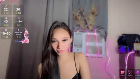 Snapshot of charm_fuckdoll8 chatting on July 16, 2:12 pm charm_fuckdoll8 online show from July 16, 2:12 pm