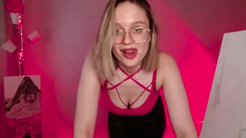 Michelle  online show from March 1, 6:03 am