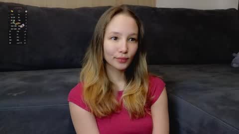 Snapshot of charming_evaa chatting on April 3, 7:45 pm Eva online show from April 3, 7:45 pm