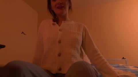 Snapshot of charmingkatie chatting on November 17, 3:40 pm katie online show from November 17, 3:40 pm