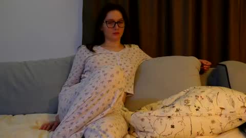 katie online show from February 6, 4:43 pm