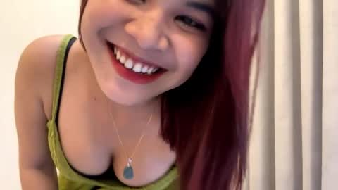 Snapshot of charrmingmey chatting on March 30, 9:32 am charrmingmey online show from March 30, 9:32 am