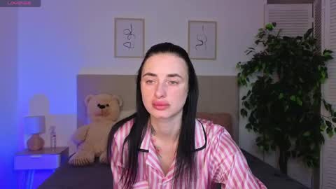 Adel online show from April 20, 7:55 am