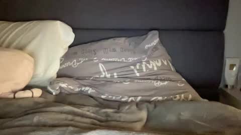 Vicky online show from November 10, 7:46 pm