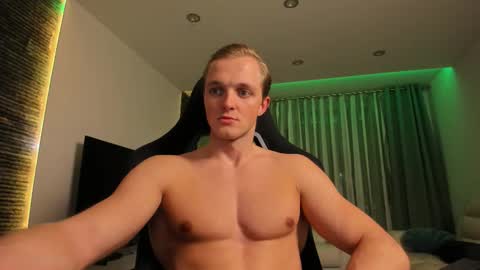 Chase Reed online show from October 18, 5:03 pm