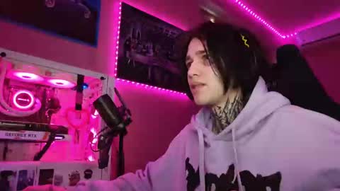 Snapshot of chasxr chatting on March 7, 9:18 am Ryan online show from March 7, 9:18 am