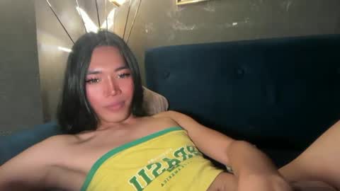 PAPI BEBE online show from May 21, 3:08 pm