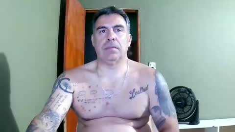 chato012 online show from December 6, 5:09 am