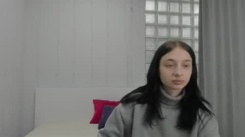 Alice online show from November 6, 7:53 am