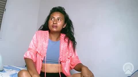 Snapshot of chatuah chatting on December 16, 11:48 am chatuah online show from December 16, 11:48 am