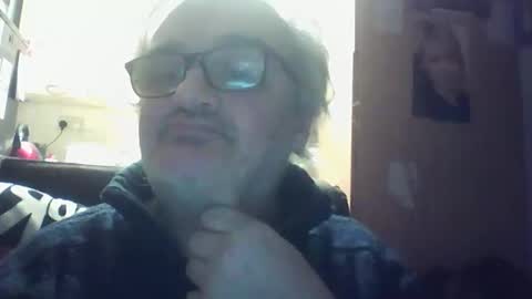 lee online show from March 1, 5:48 pm