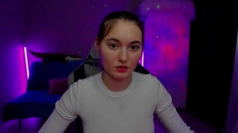 Snapshot of chatur_lady_ chatting on December 30, 8:32 am Betty online show from December 30, 8:32 am